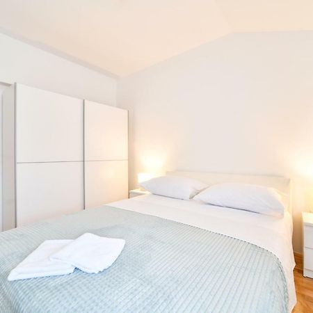 Apartman Novokmet-Crno Екстер'єр фото
