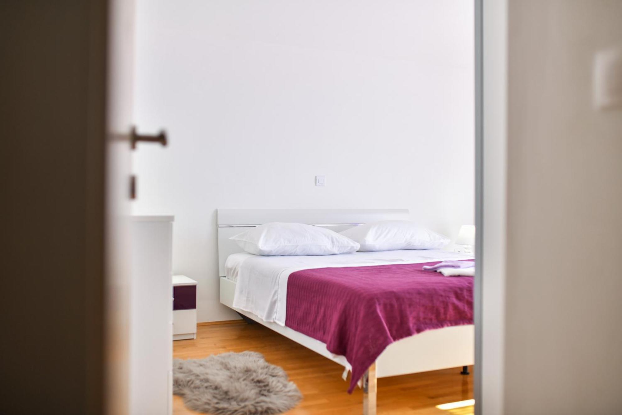 Apartman Novokmet-Crno Екстер'єр фото